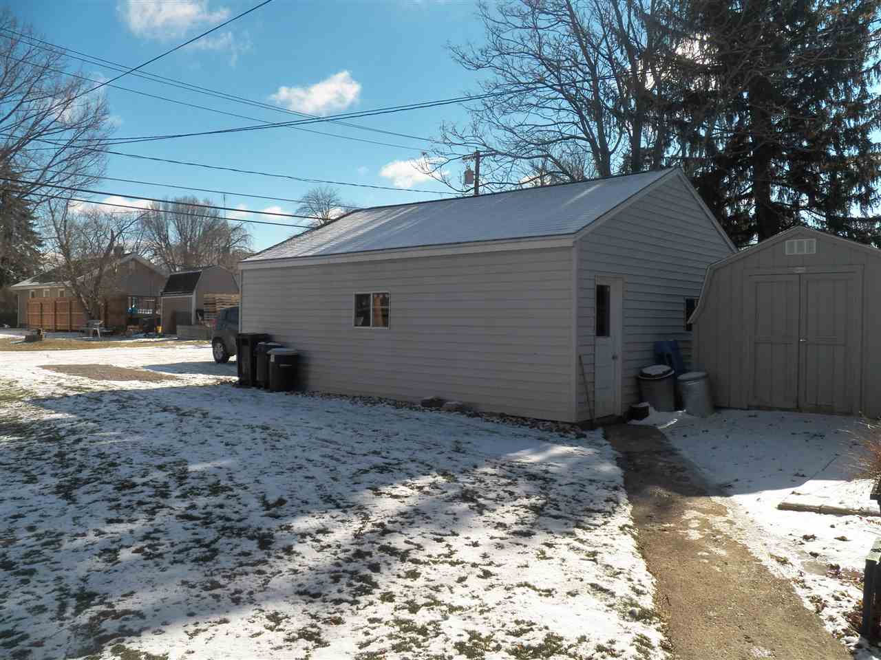 928 Walnut Street Decatur, IN 46733 - Photo 2 of 16