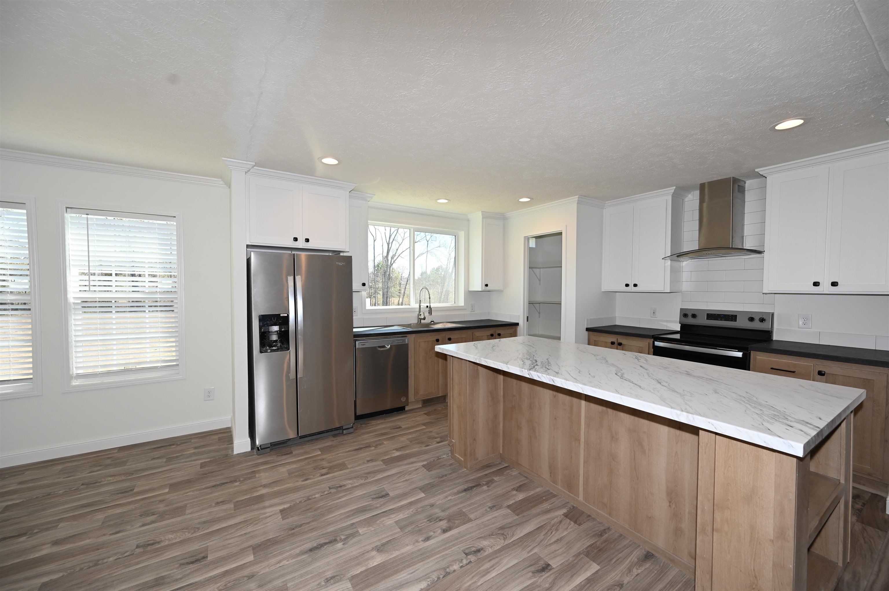 597 Loop Circle Longs, SC 29568 - Photo 3 of 32 Gallery Image 3