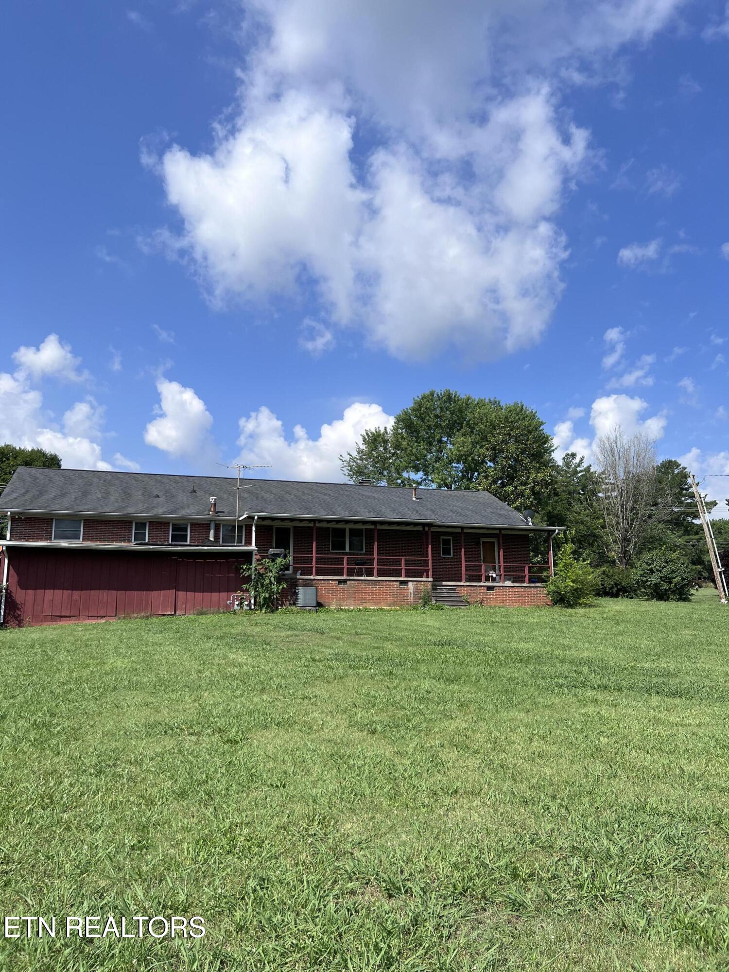 1448 Louisville Road Alcoa, TN 37701 - Photo 3 of 53 IMG_0283