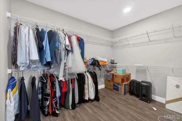 $499,900 | 2002 Wyndgate Meadows Drive, Lake St. Louis, MO 63367