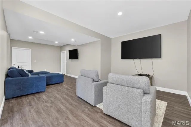 $499,900 | 2002 Wyndgate Meadows Drive, Lake St. Louis, MO 63367