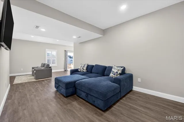 $499,900 | 2002 Wyndgate Meadows Drive, Lake St. Louis, MO 63367