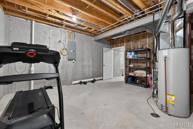 $499,900 | 2002 Wyndgate Meadows Drive, Lake St. Louis, MO 63367