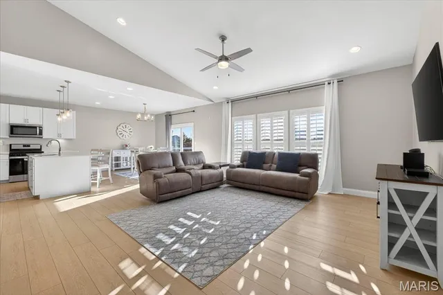 $499,900 | 2002 Wyndgate Meadows Drive, Lake St. Louis, MO 63367