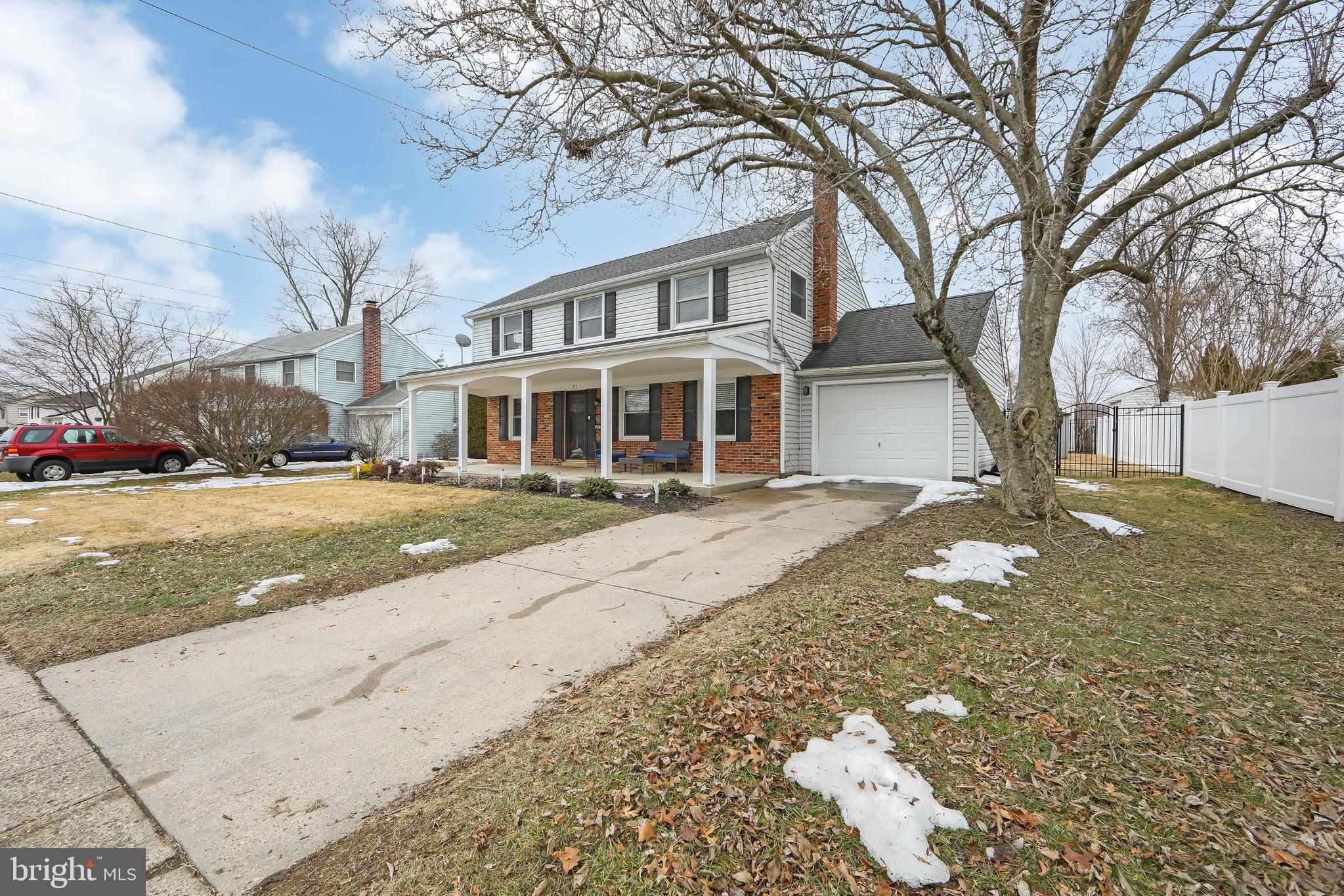 104 Evergreen Road Stratford, NJ 08084 - Photo 4 of 37 Gallery Image 4