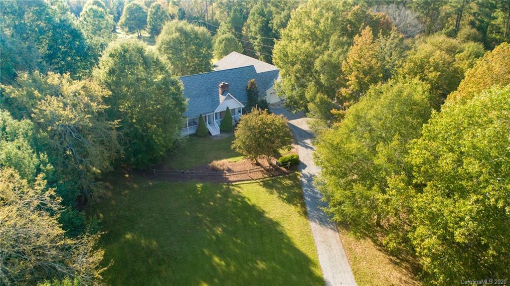 1623 Farmstead Road Rock Hill, SC 29732 - Photo 1 of 31 Gallery Image 1