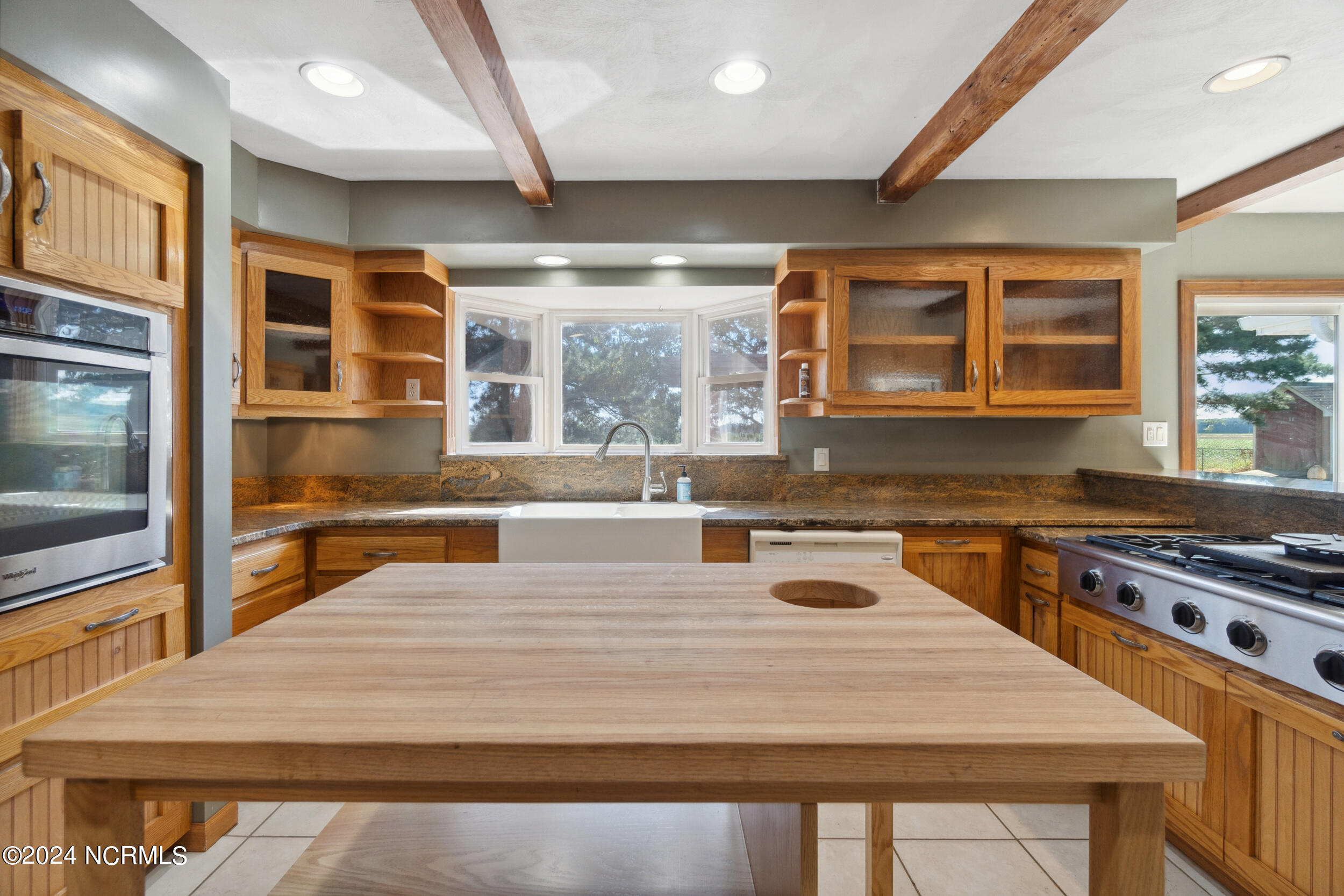656 Bayside Road Elizabeth City, NC 27909 - Photo 14 of 45 kitchen