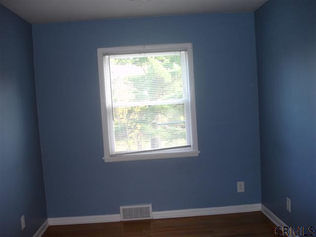 395 Vly Road Colonie, NY 12110 - Photo 7 of 13 Photo 7