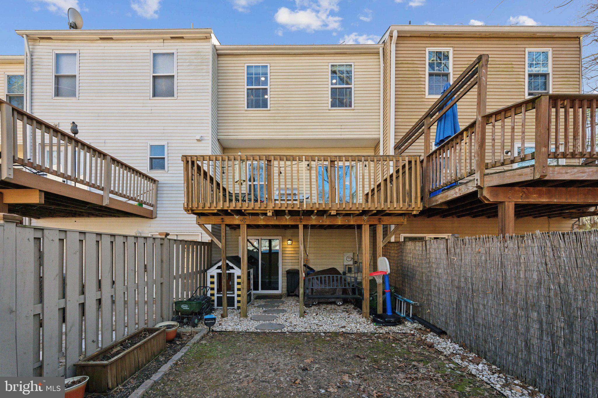 26 Long Green Court Silver Spring, MD 20906 - Photo 34 of 35 Gallery Image 34