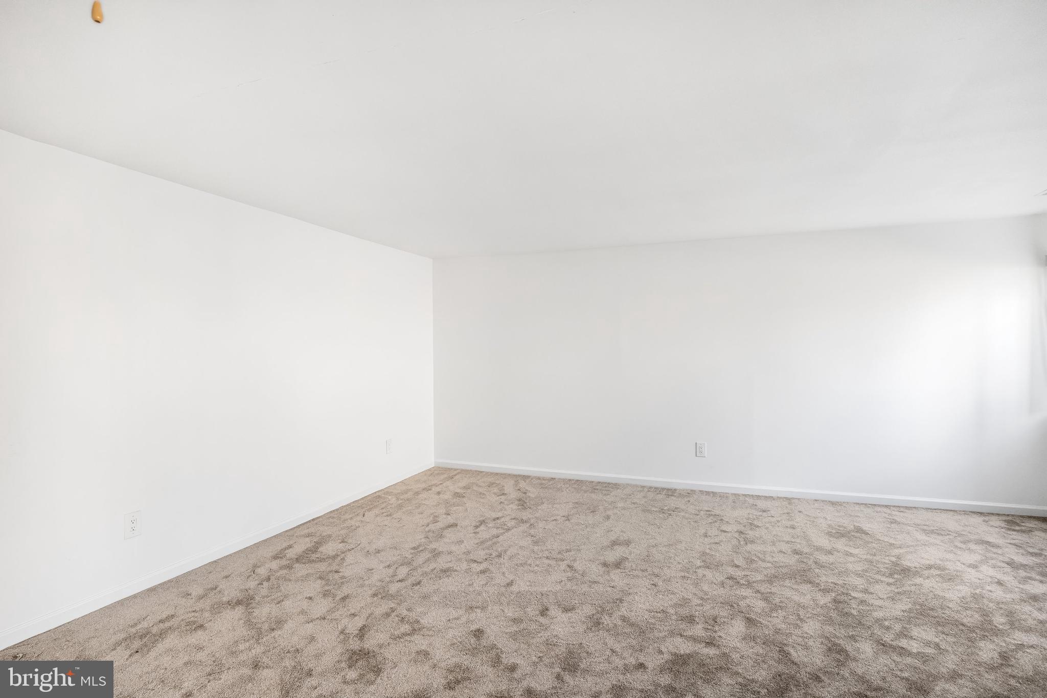 1801 Egg Harbor Road, Unit 105 Clementon, NJ 08021 - Photo 12 of 23 Living room with new paint