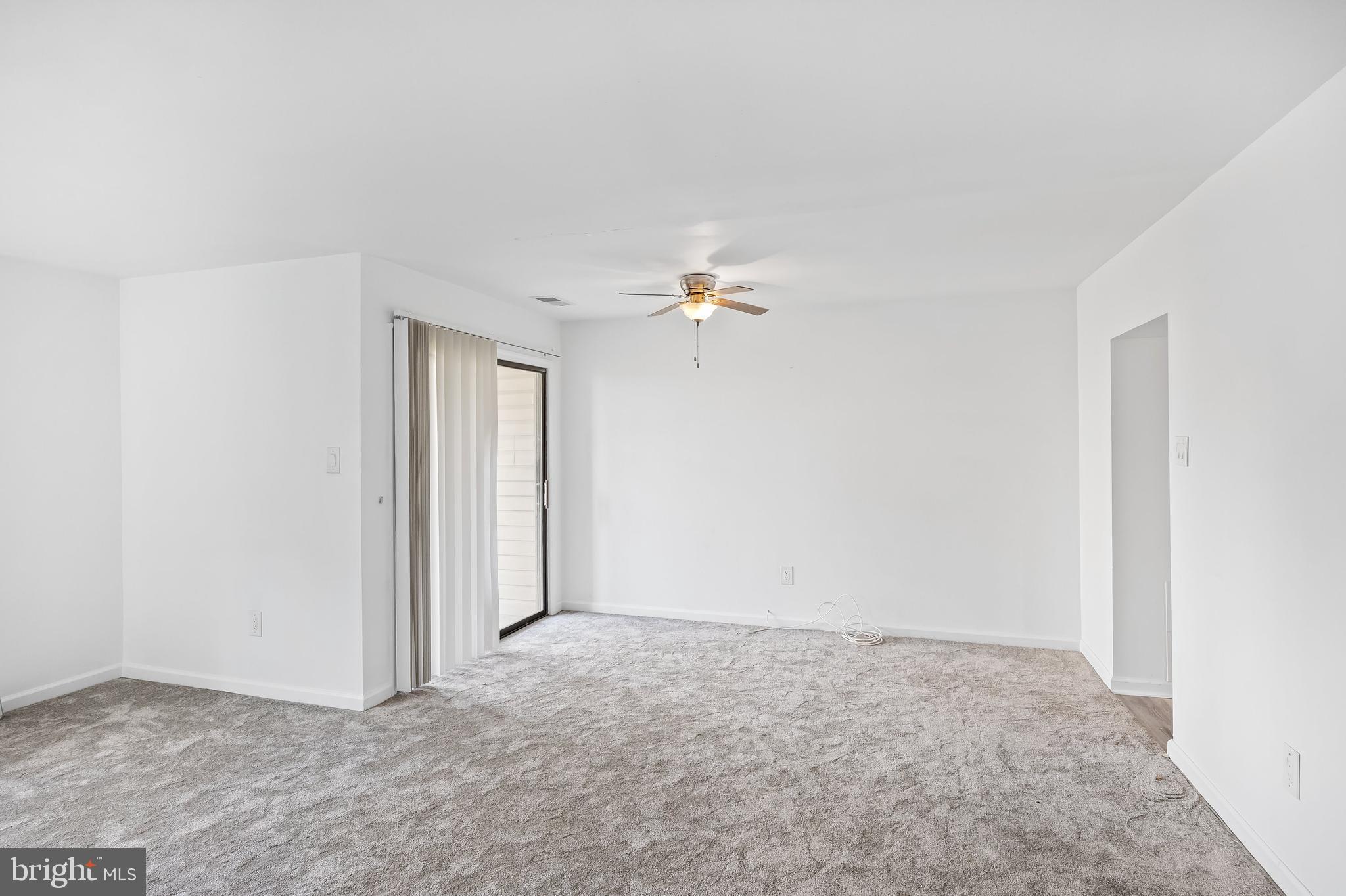 1801 Egg Harbor Road, Unit 105 Clementon, NJ 08021 - Photo 14 of 23 Living room