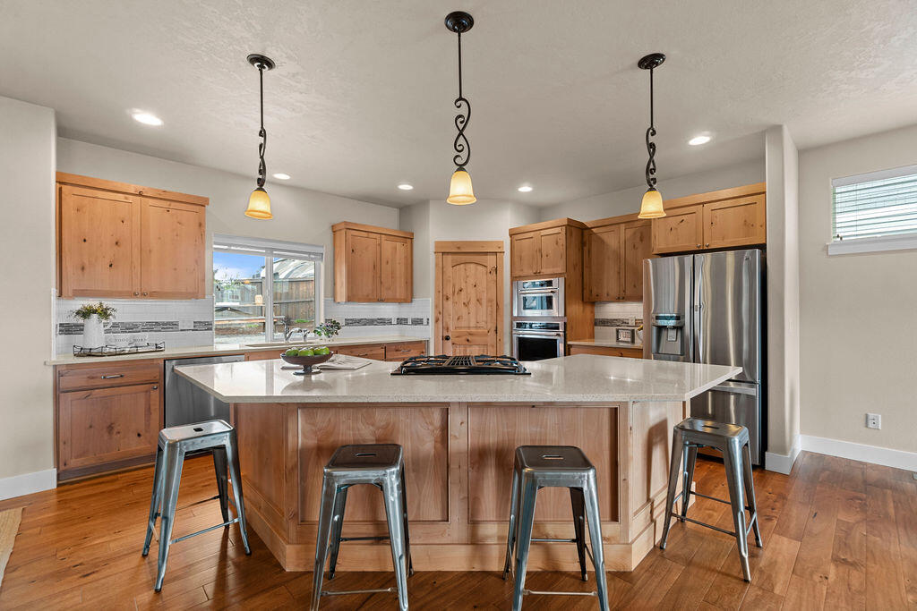 20880 Rorick Drive Bend, OR 97701 - Photo 10 of 51 DSC04896