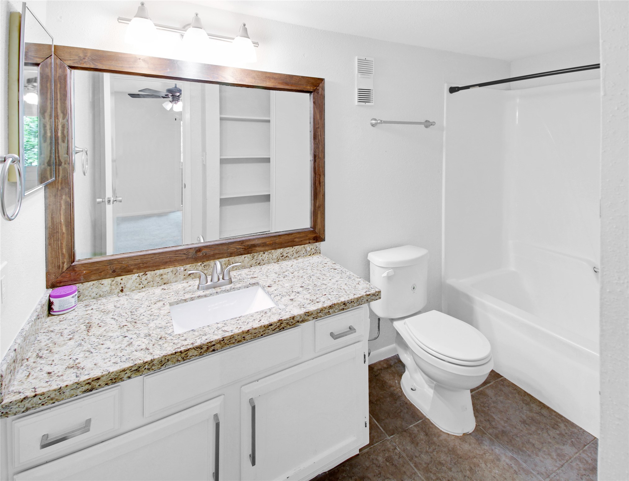 1500 Sandy Springs Road, Unit 69 Houston, TX 77042 - Photo 23 of 32 Master Bath Bedroom #2