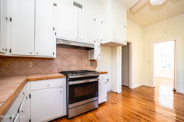 $229,500 | 768 Belhaven Street, Jackson, MS 39202