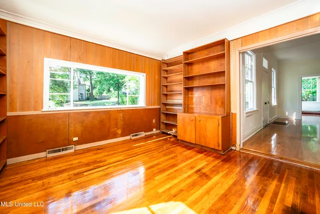 $229,500 | 768 Belhaven Street, Jackson, MS 39202