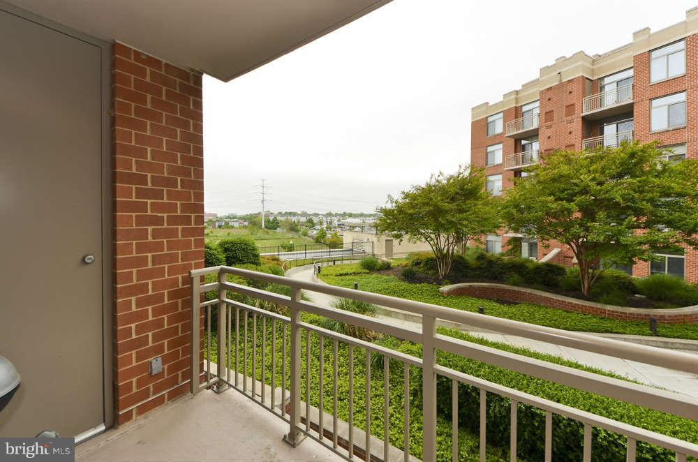 3600 South Glebe Road, Unit 326W Arlington, VA 22202 - Photo 1 of 30 Exterior (General)