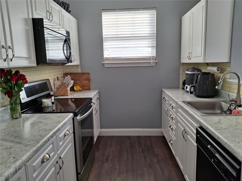 108 Mill Street, Unit 102 Woonsocket, RI 02895 - Photo 7 of 20 Gallery Image 7