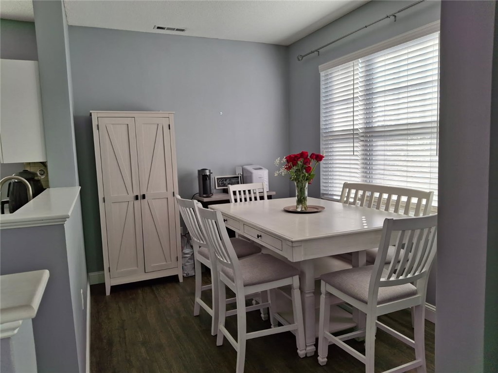 108 Mill Street, Unit 102 Woonsocket, RI 02895 - Photo 9 of 20 Gallery Image 9