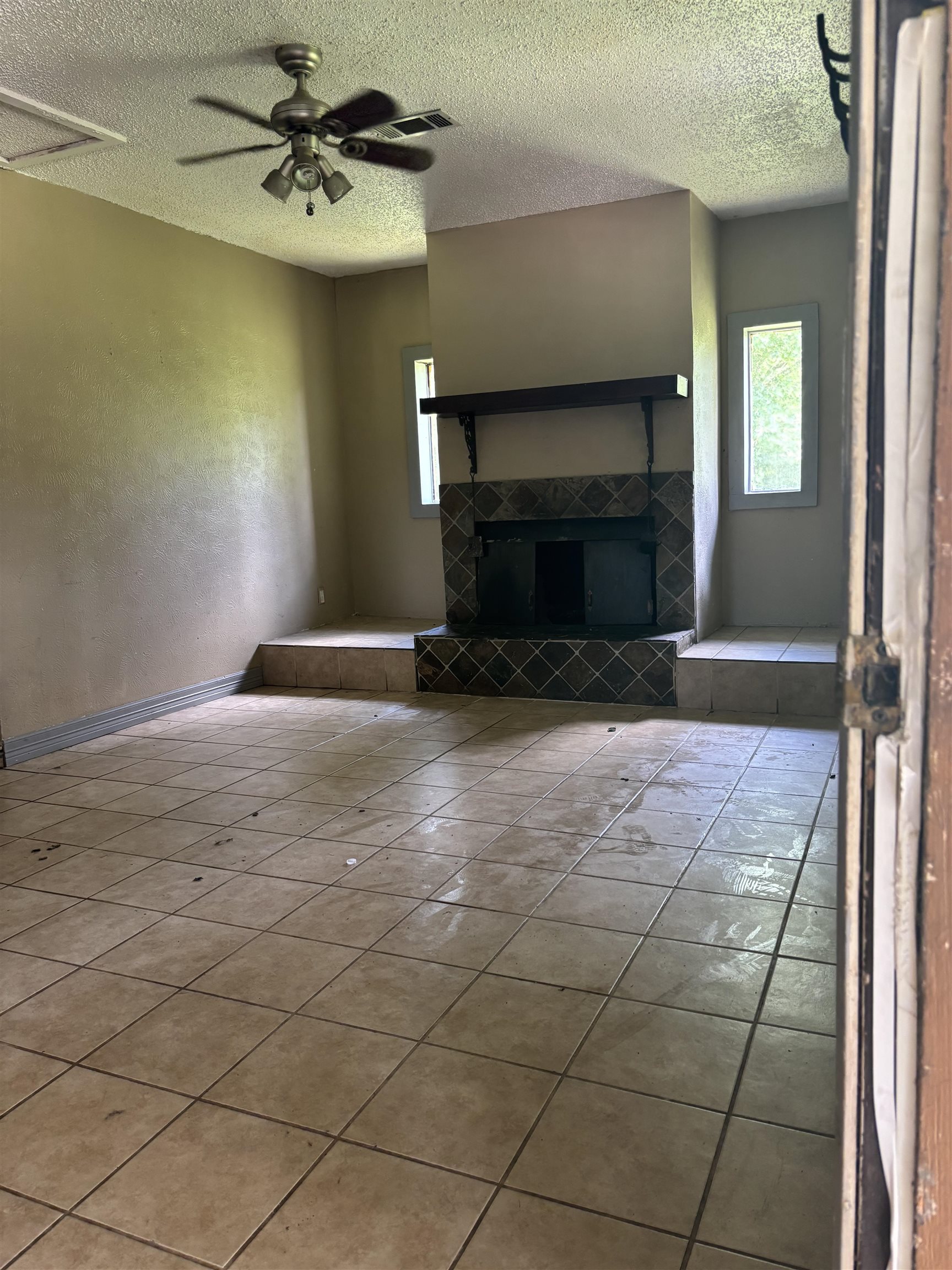 52 County Road 1875 Warren, TX 77664 - Photo 16 of 32