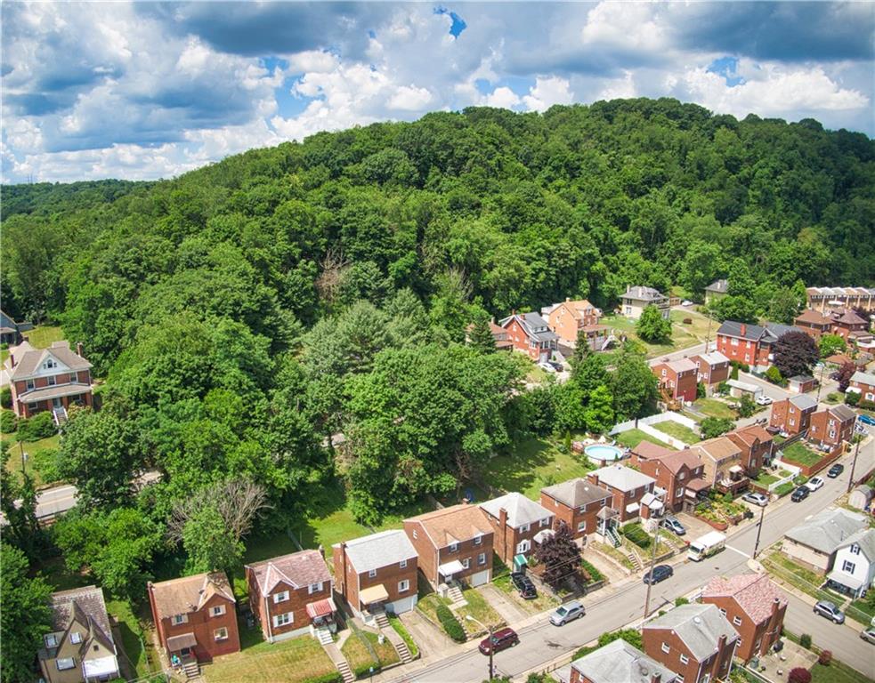 923 Liberty Street McKees Rocks, PA 15136 - Photo 4 of 25