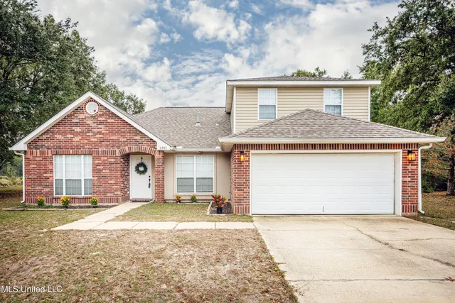 $299,900 | 2501 Shelby Lane, Ocean Springs, MS 39564