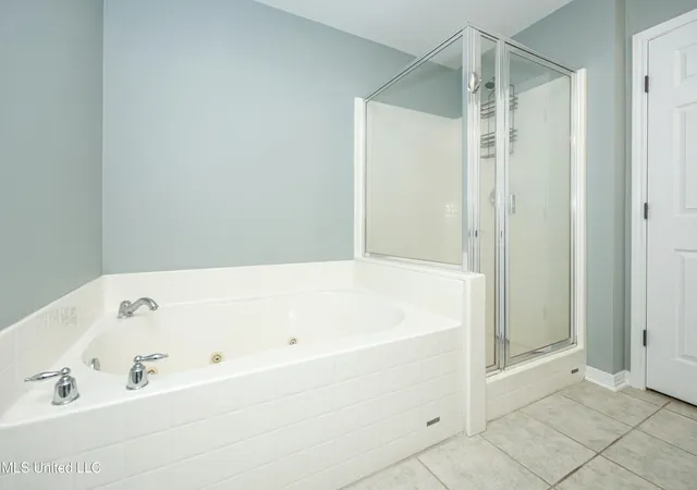 $299,900 | 2501 Shelby Lane, Ocean Springs, MS 39564