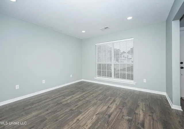 $299,900 | 2501 Shelby Lane, Ocean Springs, MS 39564