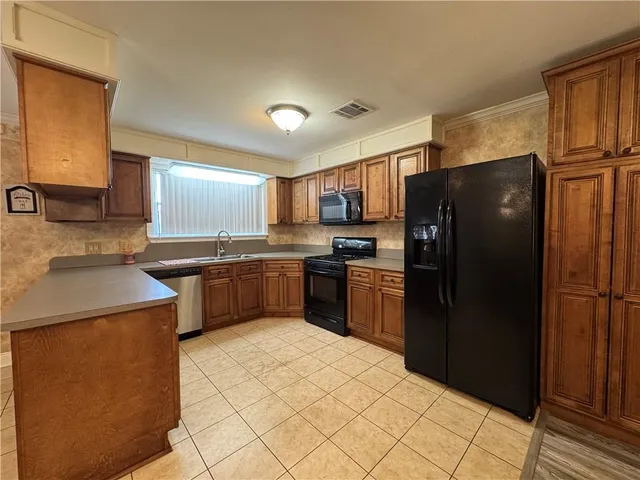 $1,600 | 189 Autin Street, Des Allemands, LA 70030