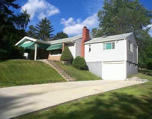 382 Eicher Road Pittsburgh, PA 15237 - Photo 1 of 8 Exterior Front.