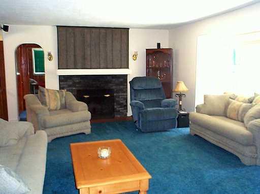 382 Eicher Road Pittsburgh, PA 15237 - Photo 3 of 8 Other.