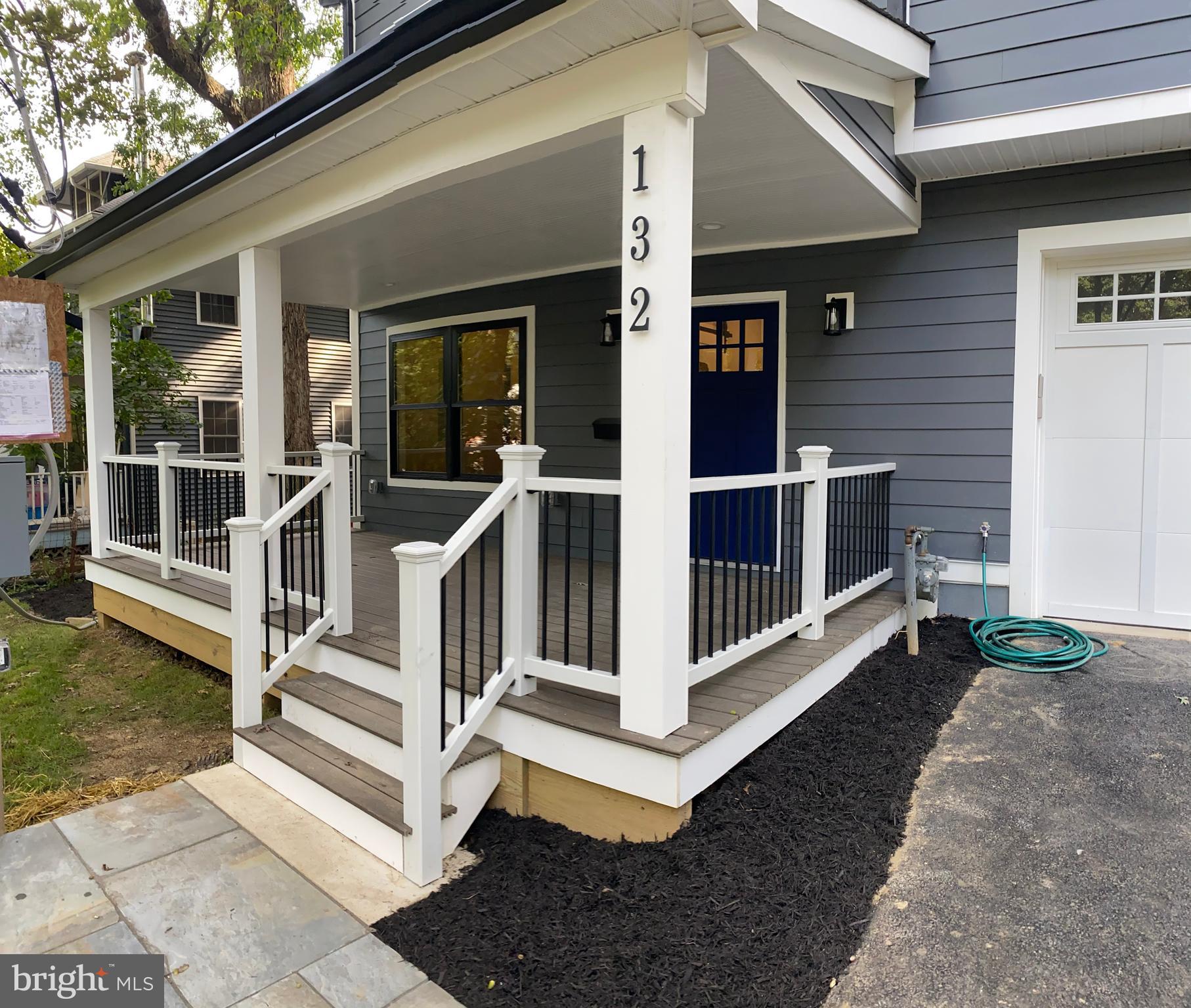 132 Ritchie Avenue Silver Spring, MD 20912 - Photo 3 of 30