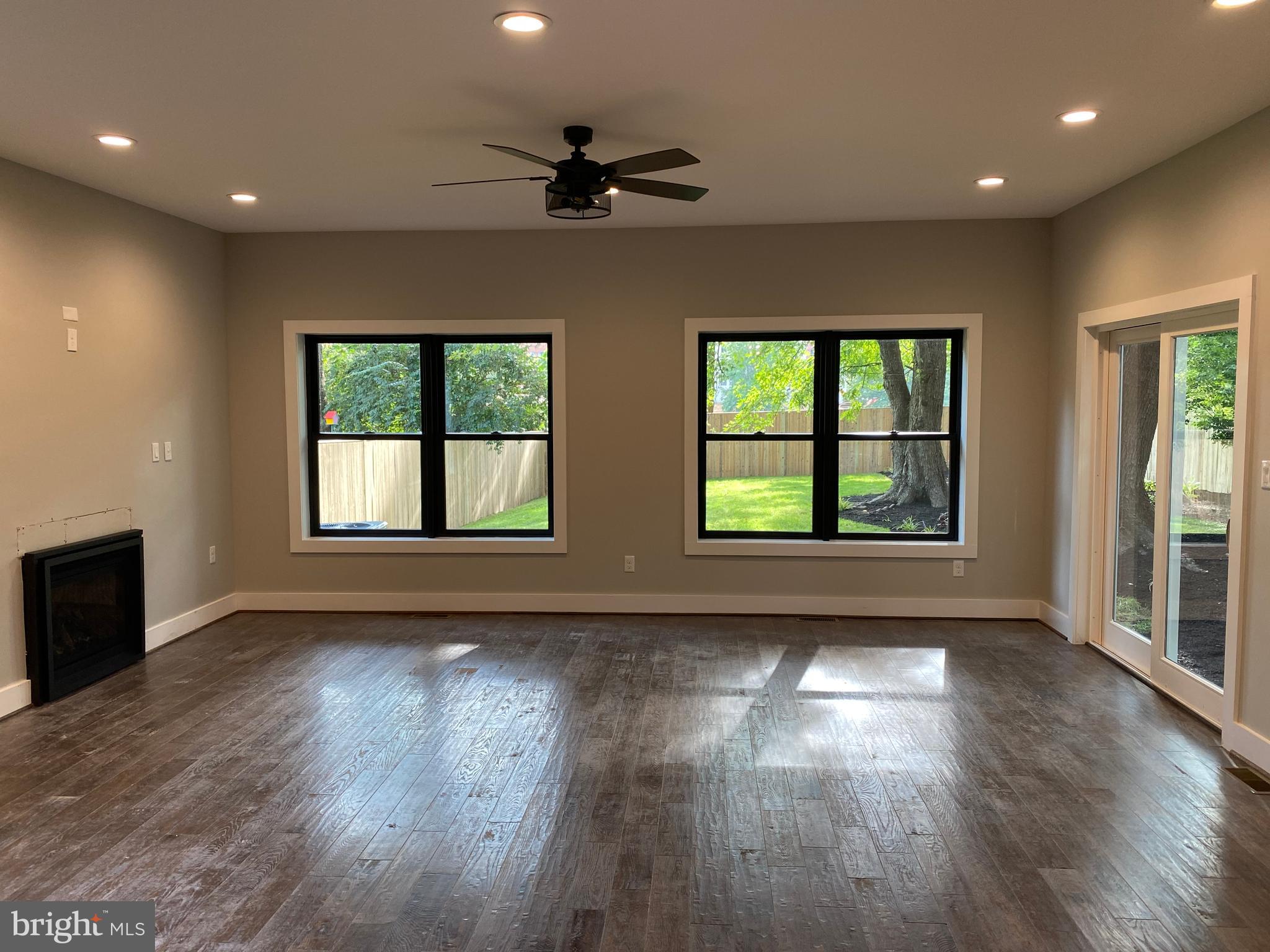 132 Ritchie Avenue Silver Spring, MD 20912 - Photo 8 of 30