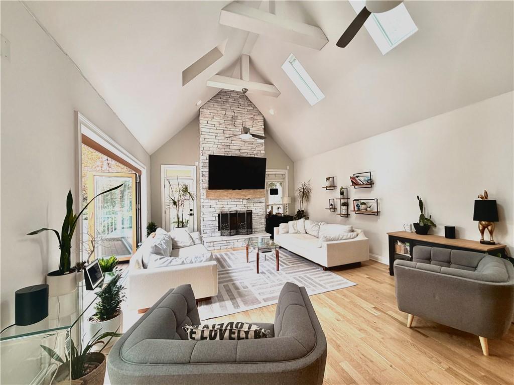 3232 Brookview Road Marietta, GA 30067 - Photo 21 of 86 a living room with furniture and a fireplace