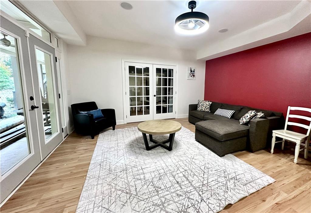 3232 Brookview Road Marietta, GA 30067 - Photo 62 of 86 a living room with furniture rug and window