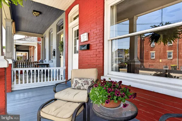 $230,000 | 214 Duke Street, Ephrata, PA 17522
