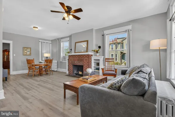 $230,000 | 214 Duke Street, Ephrata, PA 17522