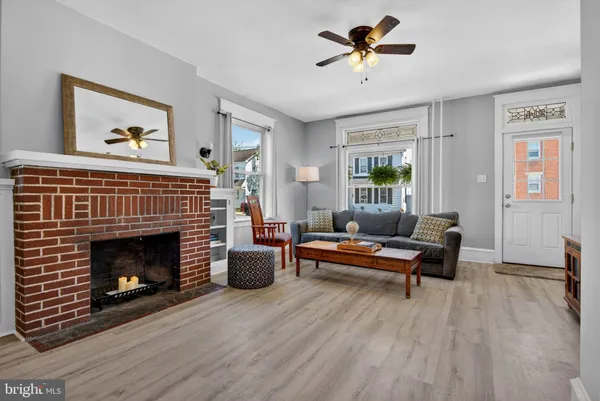 $230,000 | 214 Duke Street, Ephrata, PA 17522