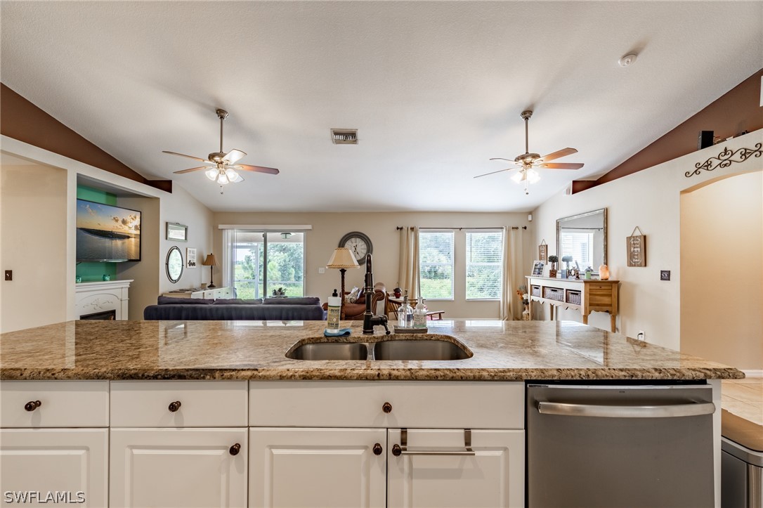 343 Ranchito Avenue Lehigh Acres, FL 33974 - Photo 17 of 35 Gallery Image 17