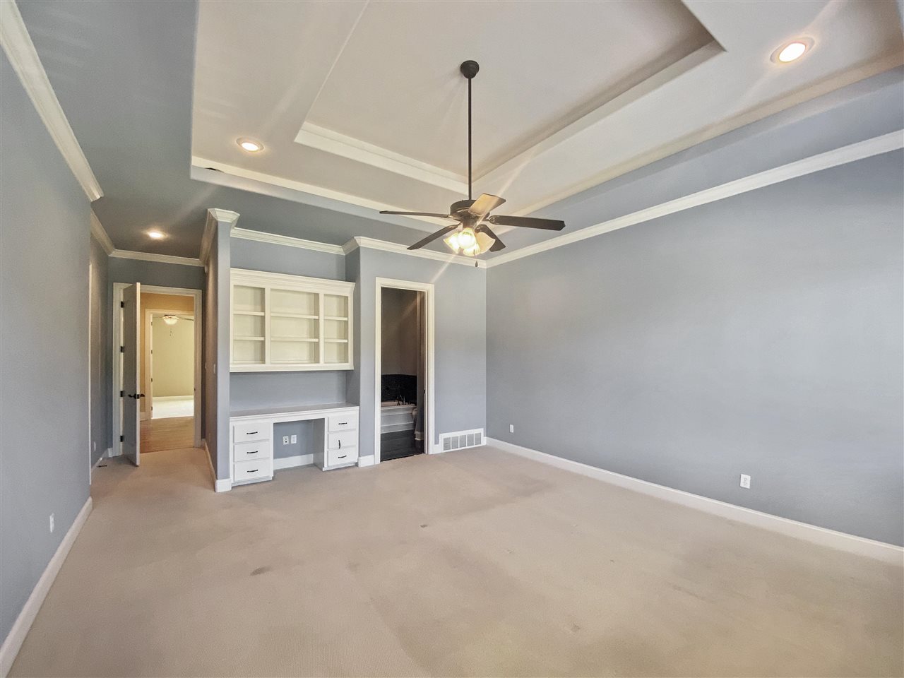 400 Buckland Cove Eads, TN 38028 - Photo 18 of 25 an empty room with fan and windows