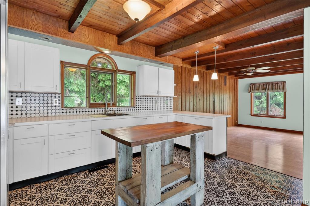 41303 Harris Road Belleville, MI 48111 - Photo 19 of 49
