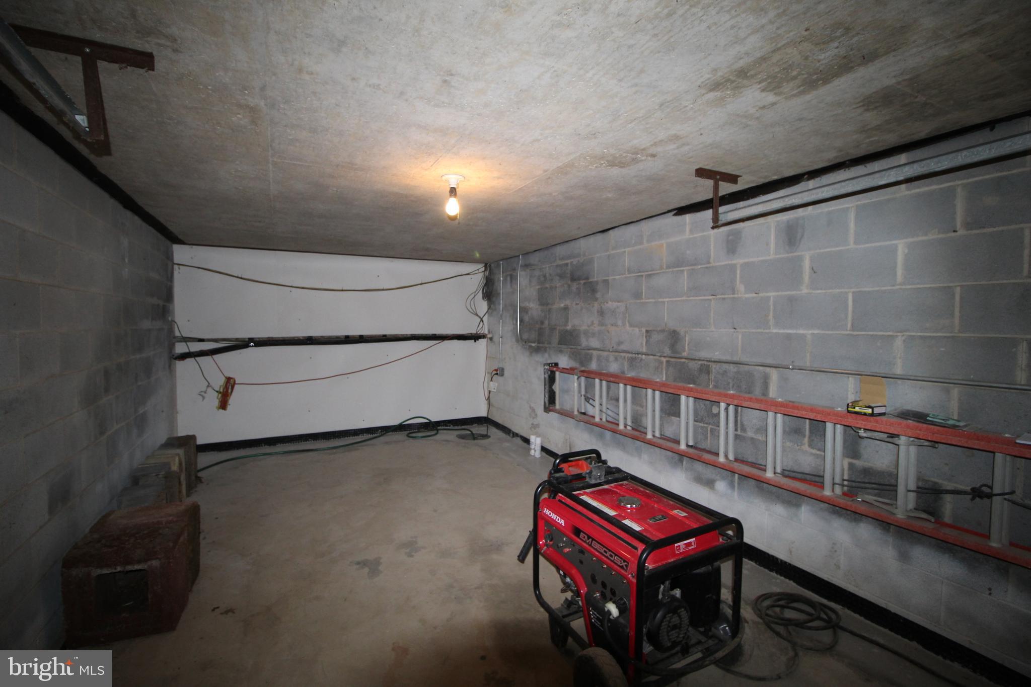 7404 Round Hill Road Frederick, MD 21702 - Photo 44 of 50 Additional lower level garage