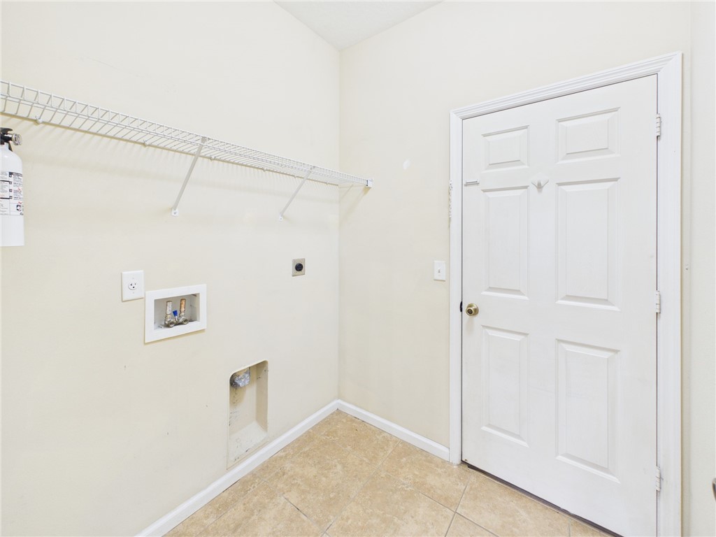 462 Lloyd Street Sebastian, FL 32958 - Photo 16 of 28 a view of a small space