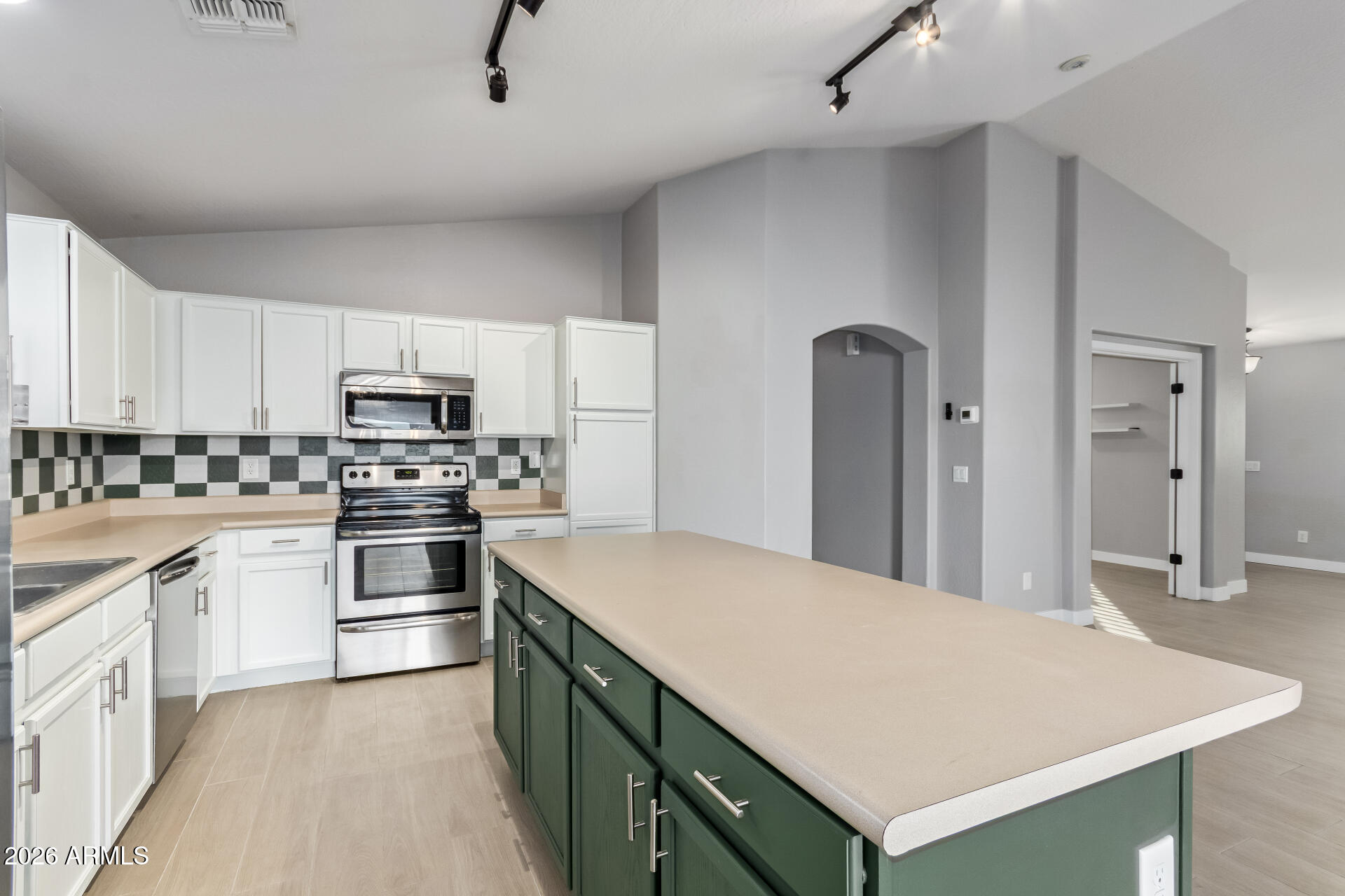 17854 West Redfield Road Surprise, AZ 85388 - Photo 19 of 43