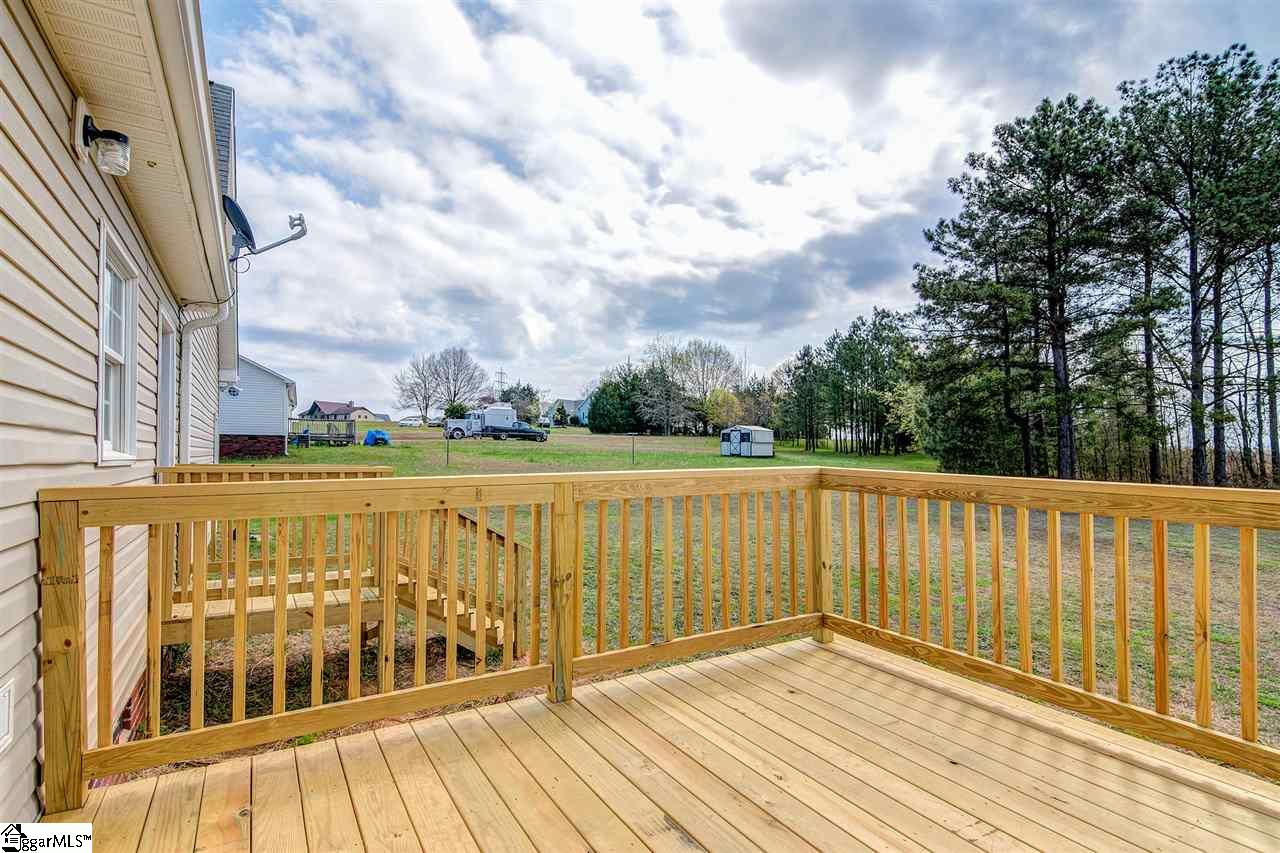 336 Edwards Road Inman, SC 29349 - Photo 22 of 36