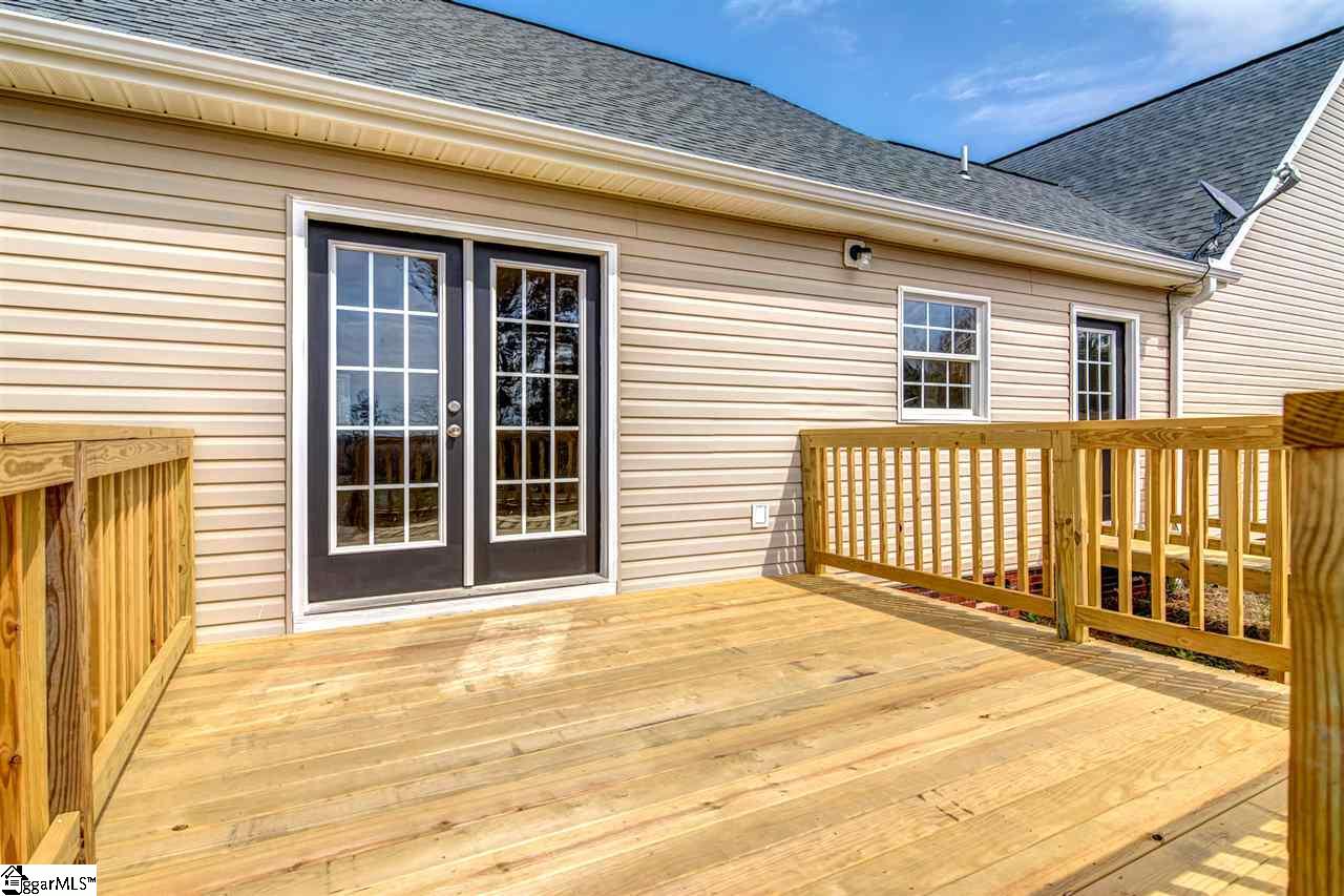 336 Edwards Road Inman, SC 29349 - Photo 5 of 36