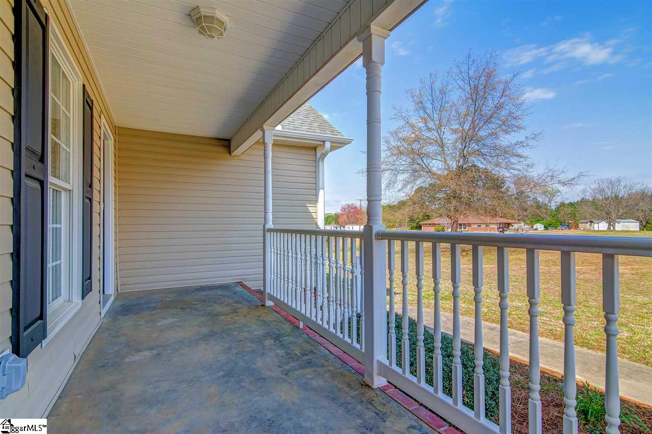 336 Edwards Road Inman, SC 29349 - Photo 10 of 36