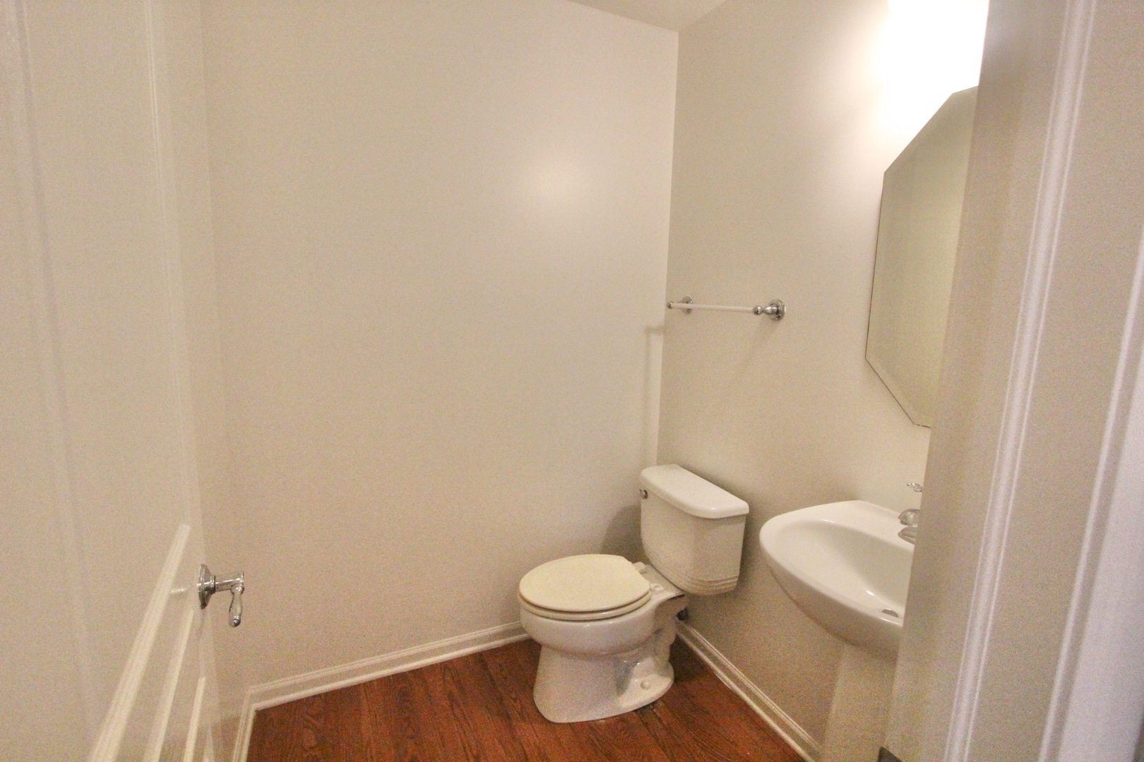 2711 Neubauer Circle Lindenhurst, IL 60046 - Photo 12 of 24