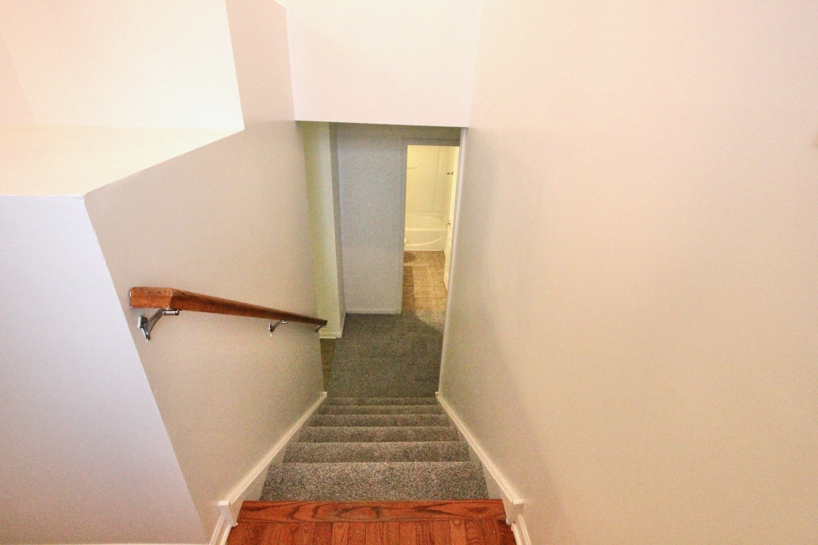 2711 Neubauer Circle Lindenhurst, IL 60046 - Photo 19 of 24