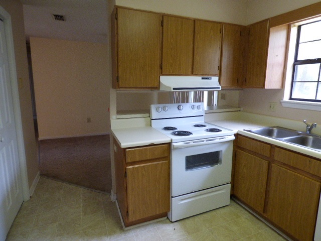 501 Concord Road Tallahassee, FL 32308 - Photo 3 of 8 Gallery Image 3