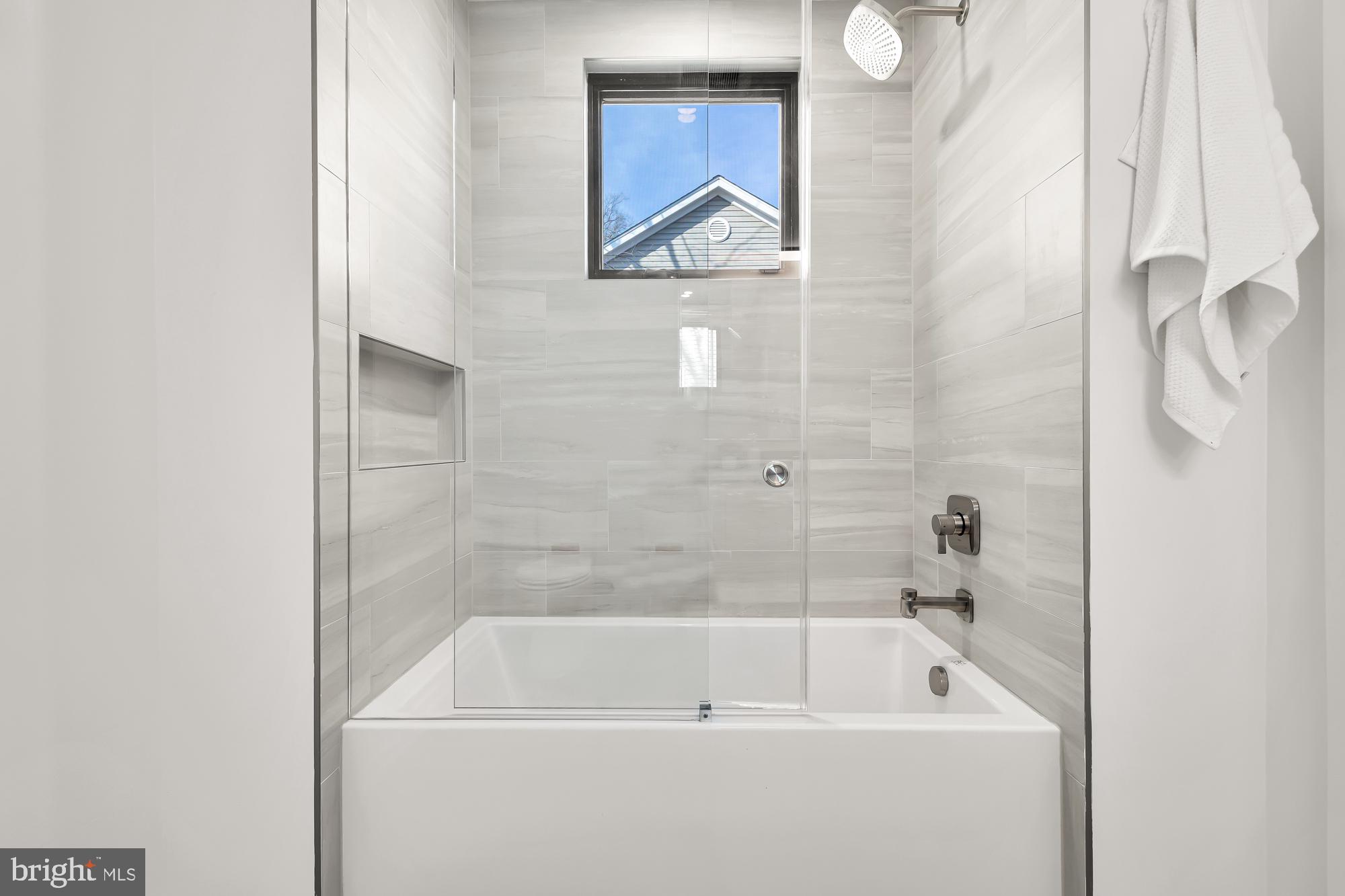 4515 Washington Boulevard Arlington, VA 22201 - Photo 24 of 40